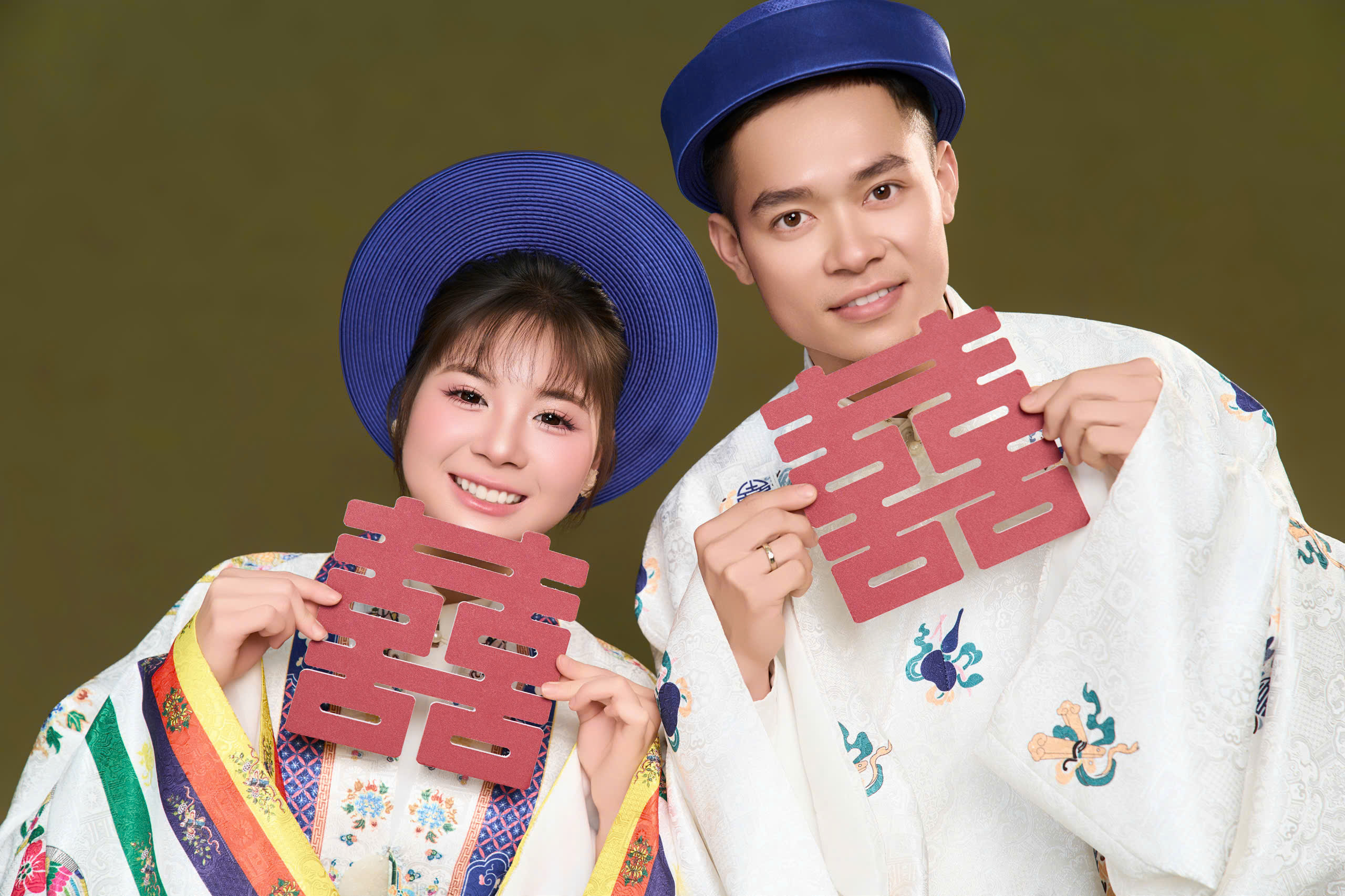 Tiệc trà nhà trai